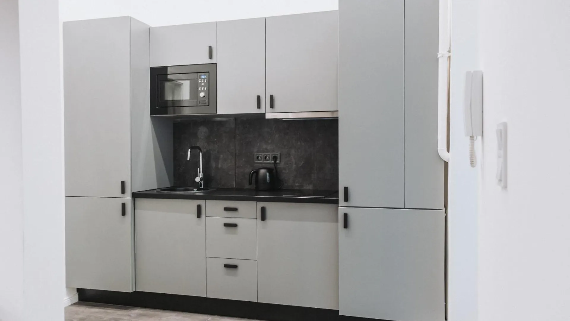 D84- Boutique Apartments, Best Location, By Bqa location